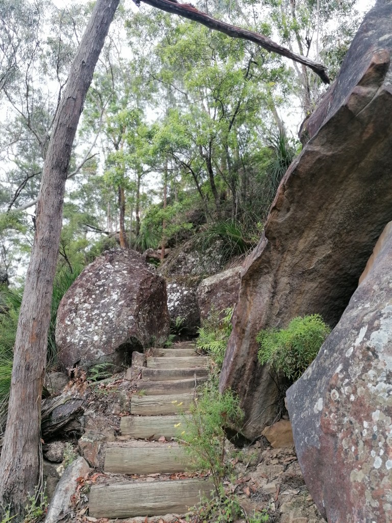 Beautiful rock formations on a hiking path in Blue Mountains National Park near Glenbrook